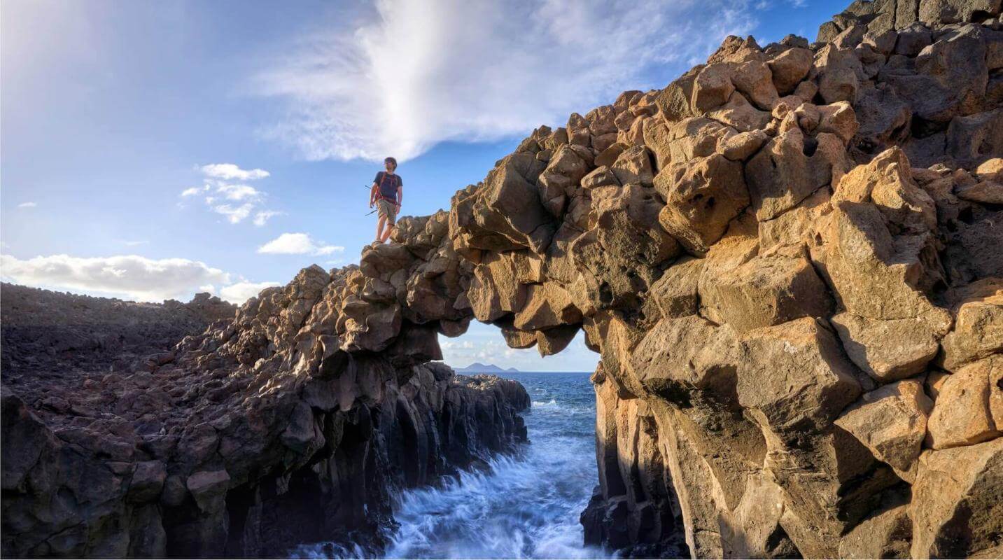 Arco de los Caletones. La Graciosa.